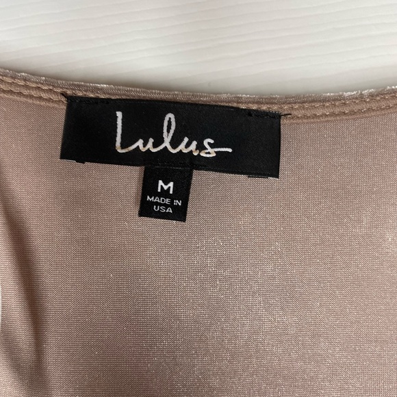 Lulus Velvet Wrapped Long Sleeve medium - Picture 2 of 3